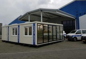 Glazen huis 6 x 6 meter Glazen huis 6 x 6 meter